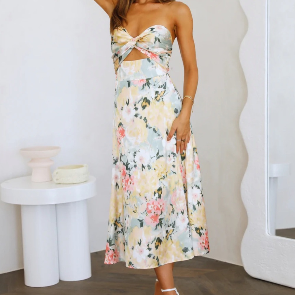 Hello Molly Scenic Drives Midi Dress Floral